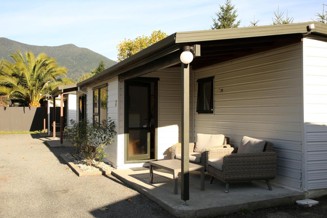 פיקטון Parklands Marina Holiday Park מראה חיצוני תמונה