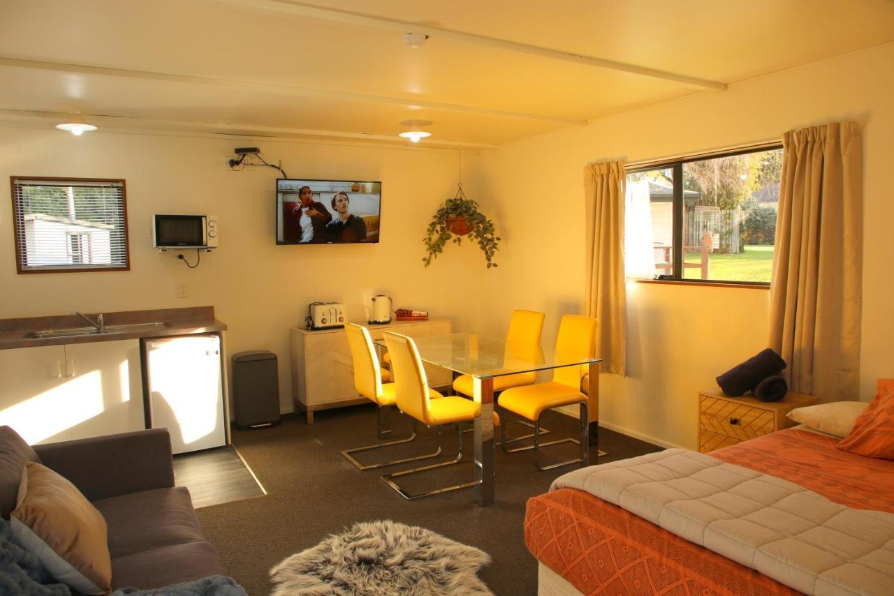 פיקטון Parklands Marina Holiday Park מראה חיצוני תמונה
